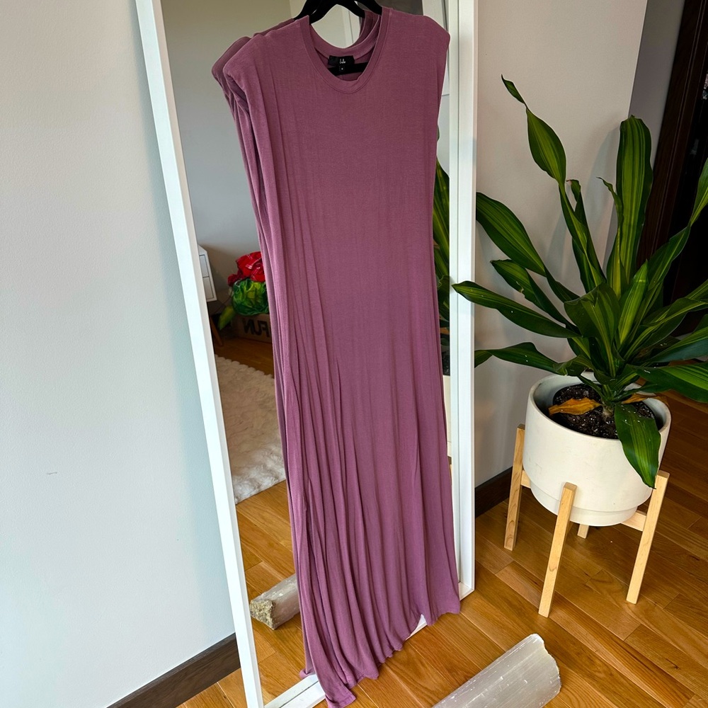 Mauve Lulus Jersey Maxi Dress, size medium, GUC